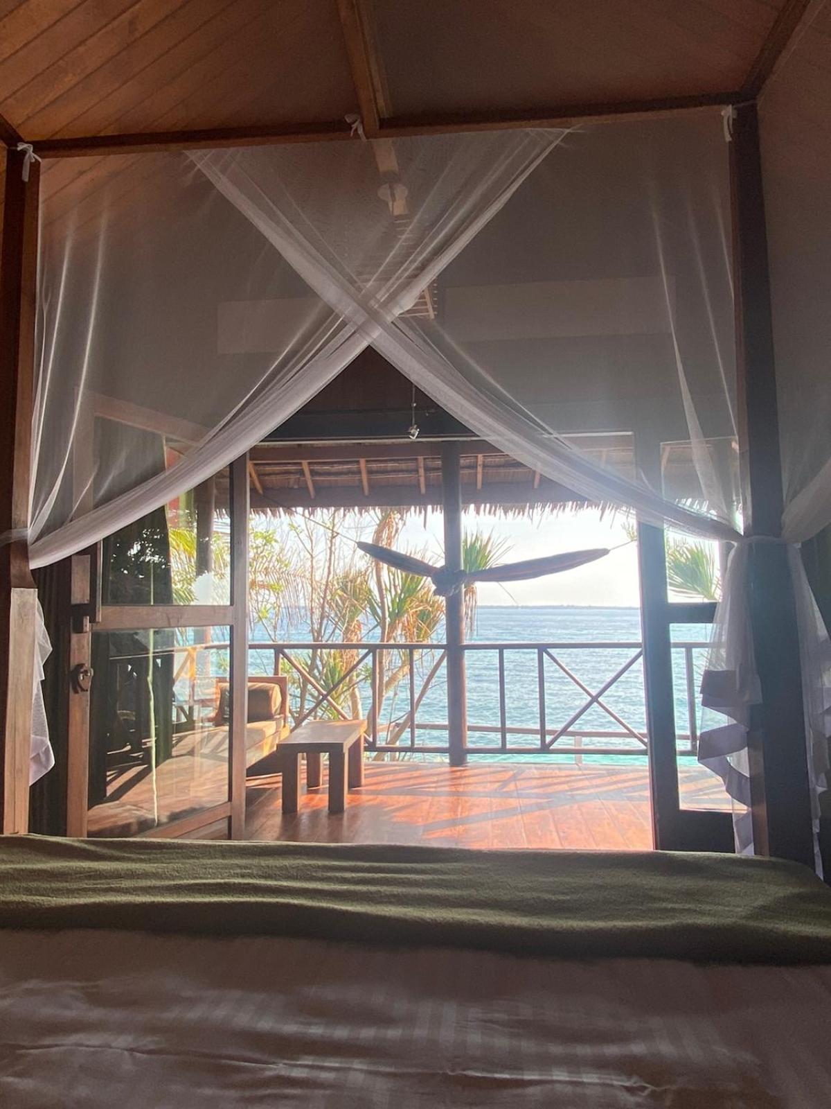 Nini's Beach Bungalows Bira Zimmer foto