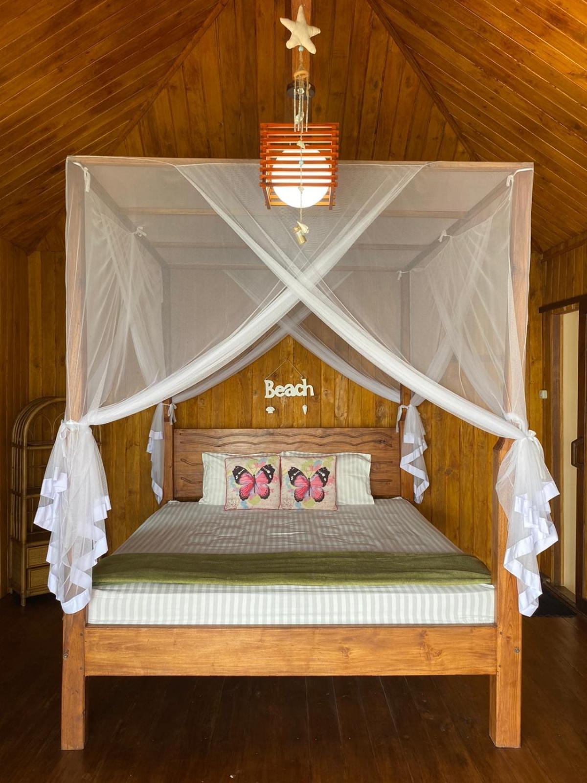 Nini's Beach Bungalows Bira Exterior foto